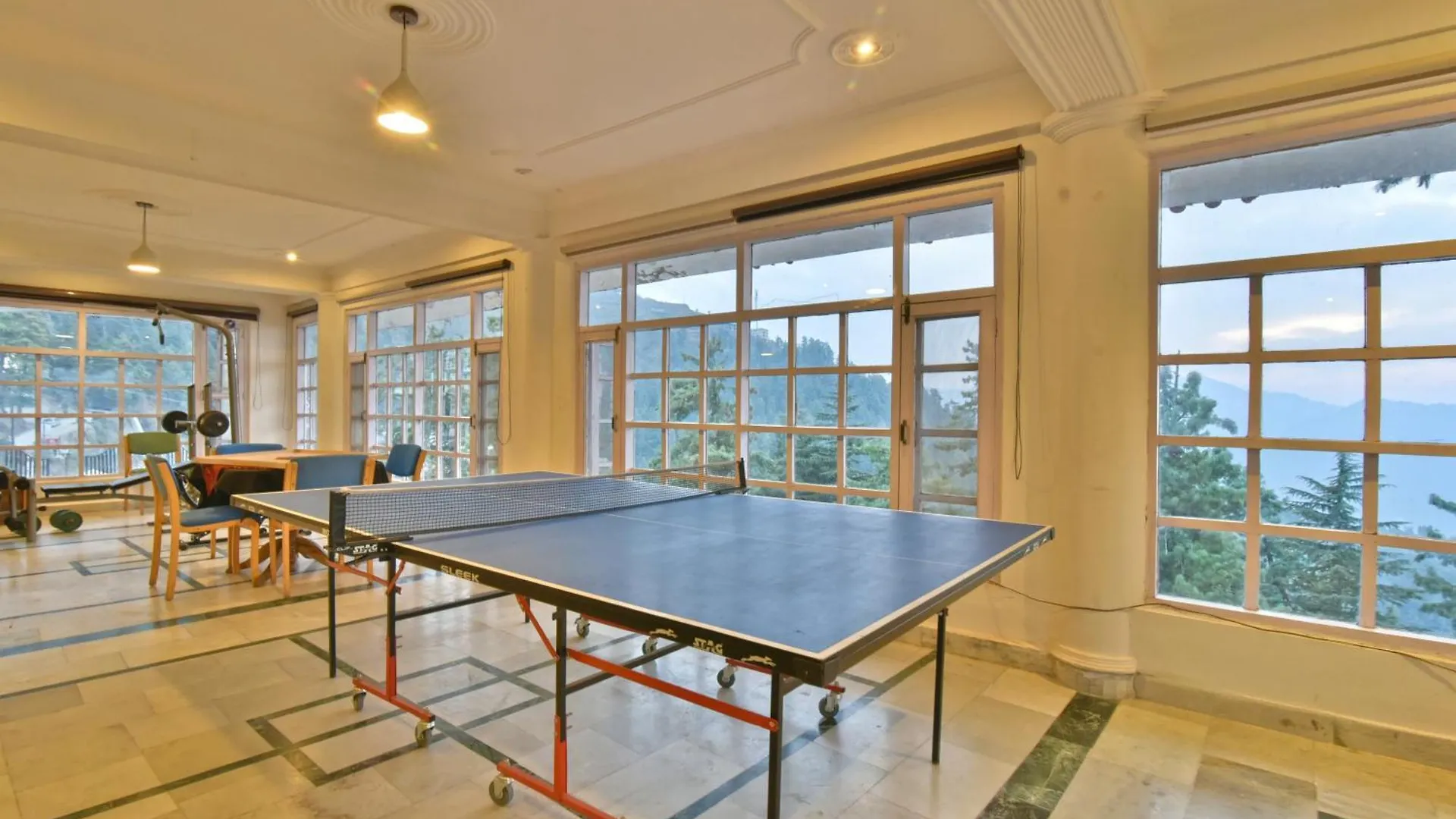 Hillcrest Resort By Dls Hotels Shimla 3*,  India