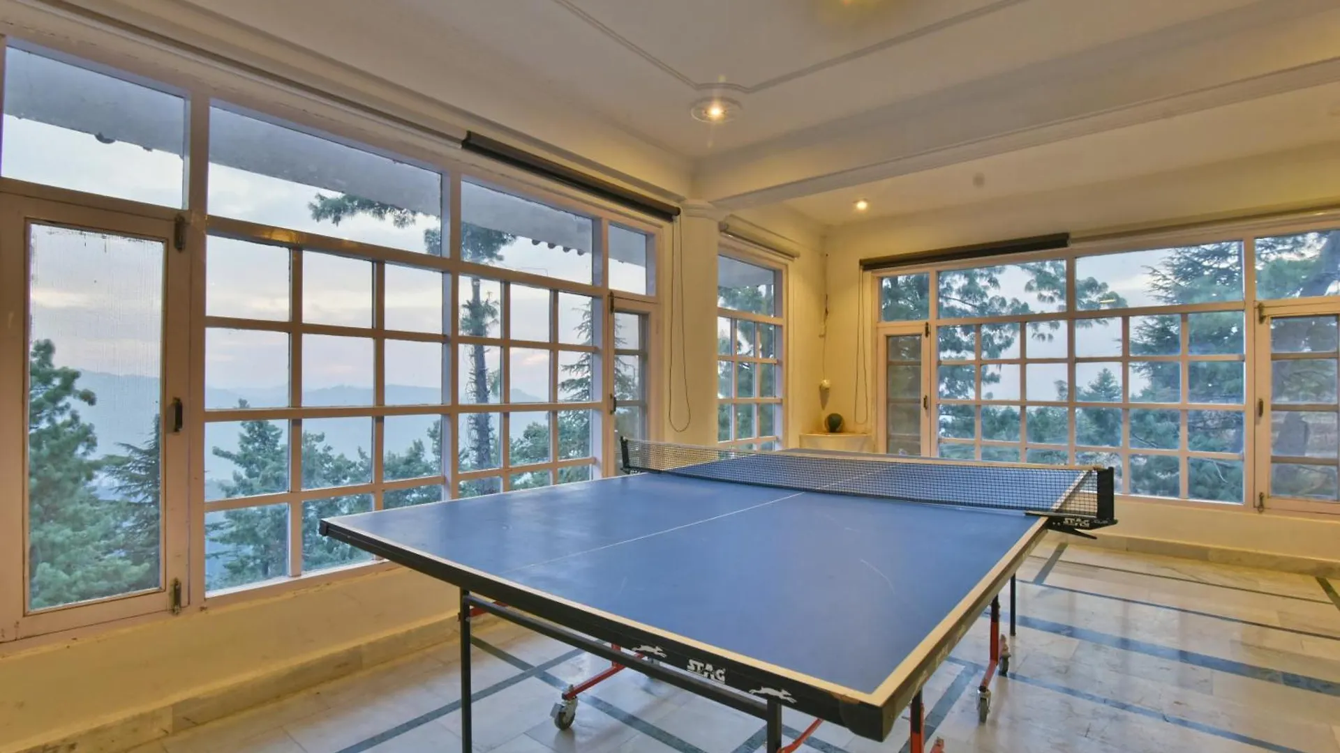 Hillcrest Resort By Dls Hotels Shimla