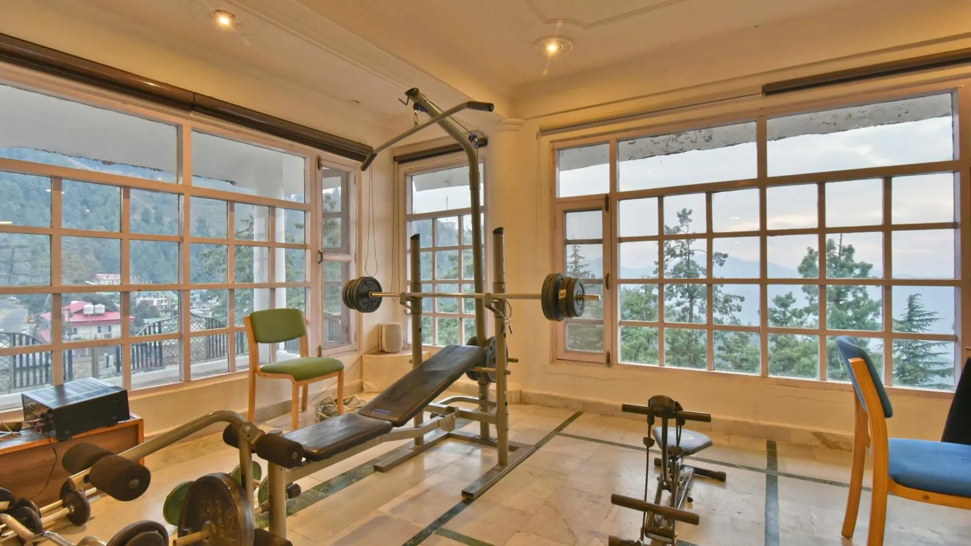 Hillcrest Resort By Dls Hotels Shimla 3*,  India