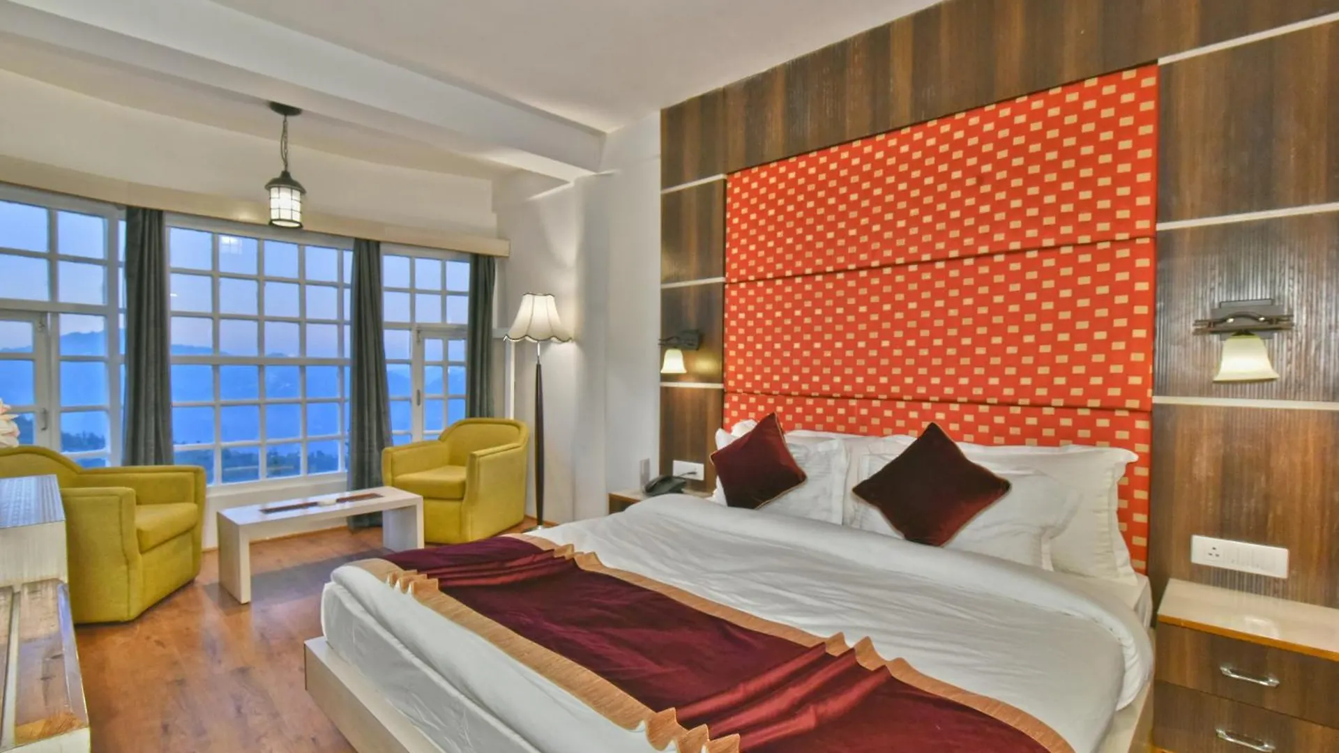 ***  Hillcrest Resort By Dls Hotels Shimla India