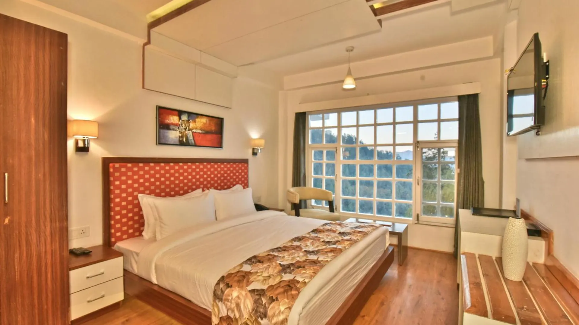 Hillcrest Resort By Dls Hotels Shimla 3*,