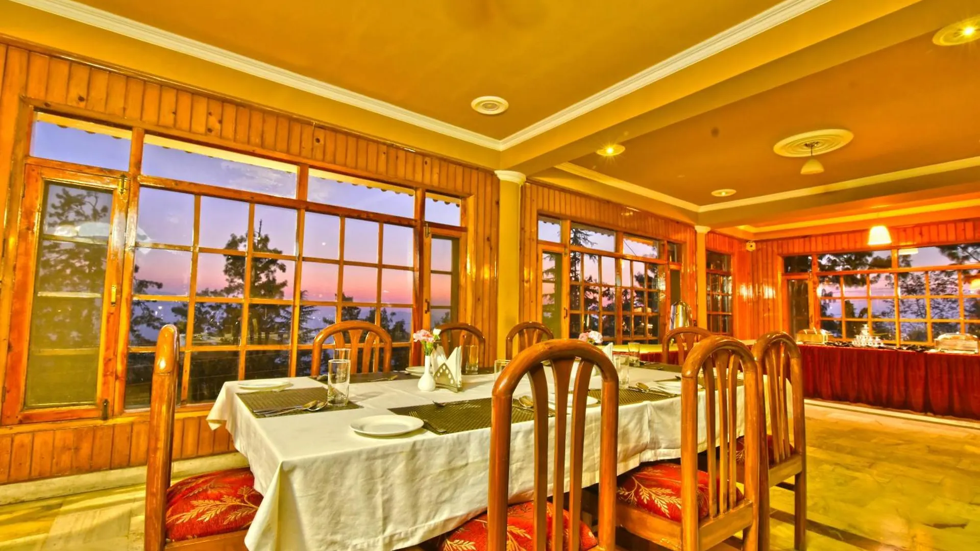 ***  Hillcrest Resort By Dls Hotels Shimla India