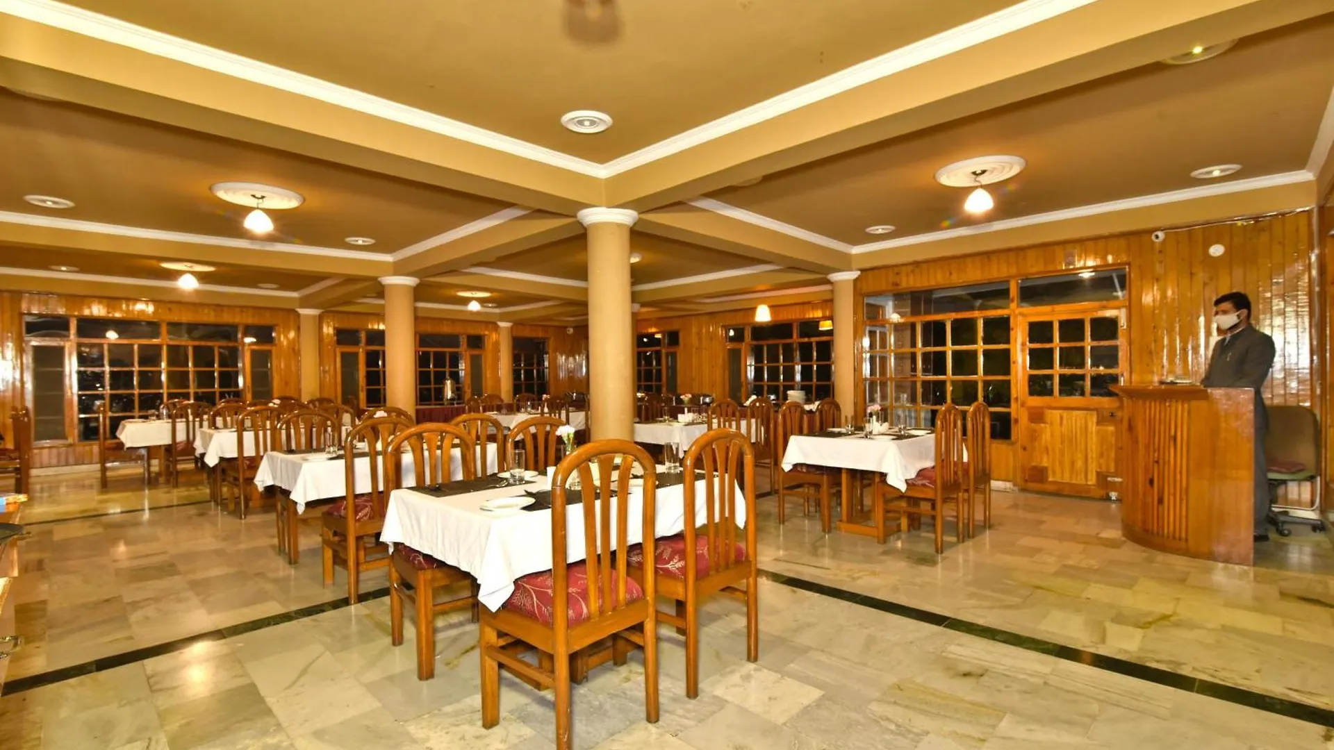 Hillcrest Resort By Dls Hotels Shimla